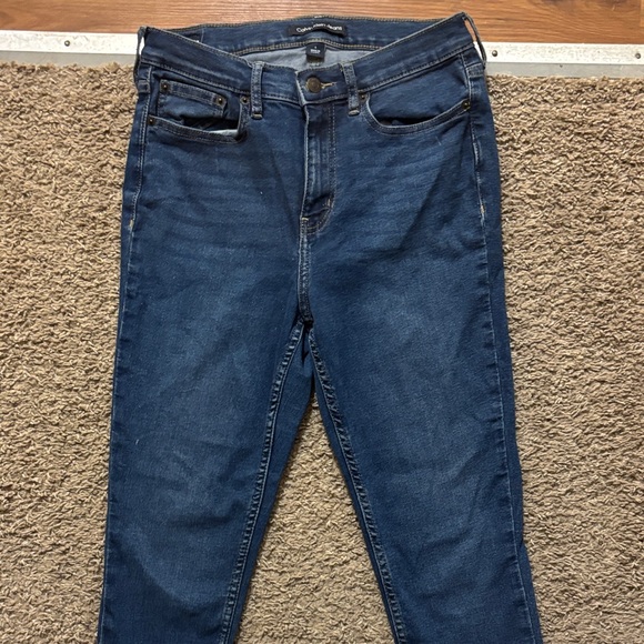 Calvin Klein Woman’s 6 Medium Wash Skinny Jeans Excellent Condition - Picture 6 of 12